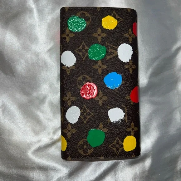 Louis Vuitton Sarah long snap wallet Painted Dot Yayogi Kusama cruise collection - Picture 4 of 14